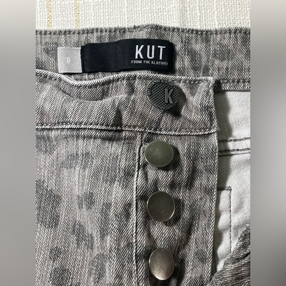 Kut from the Kloth Animal Print Skinny Woman’s Jeans Cotton Blend  Size 8 - Picture 9 of 12
